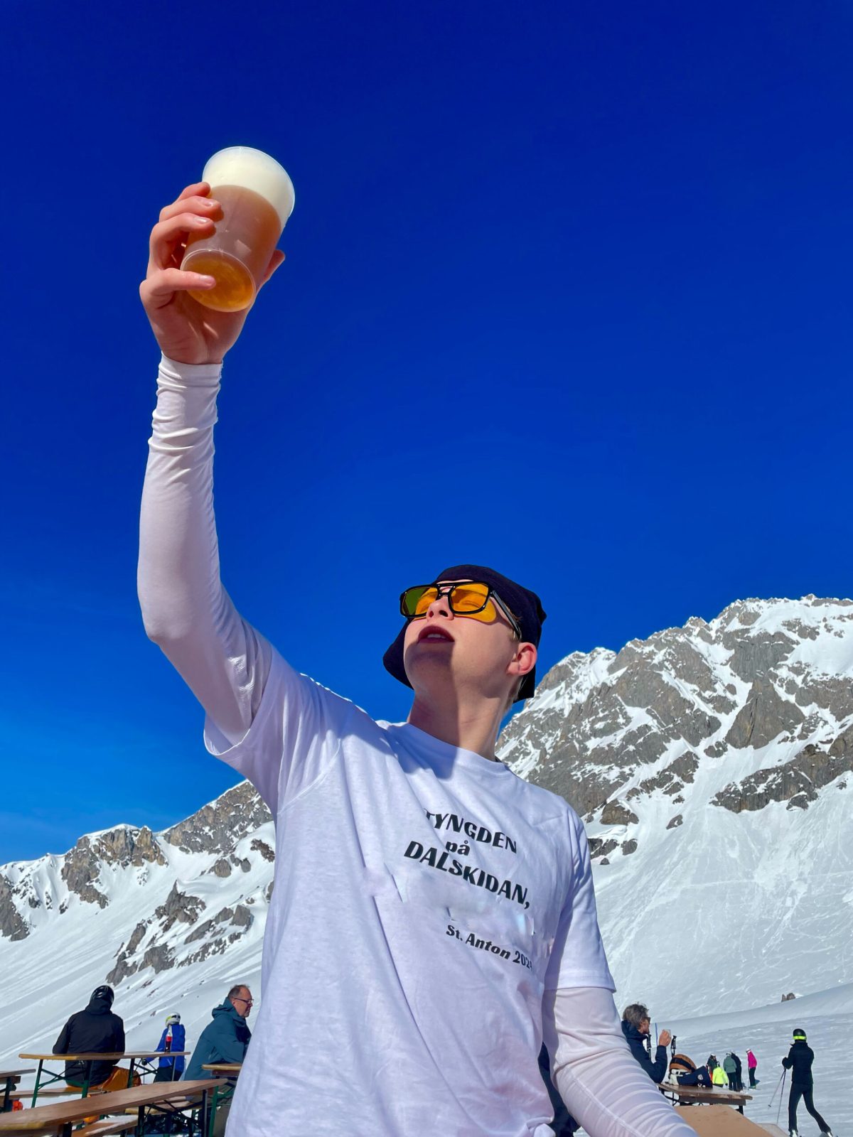 ”NJUTFÖRSÅKNING” – SOL, SNÖ & AFTERSKI! – SPORTLOV I ST ANTON – DAG 5